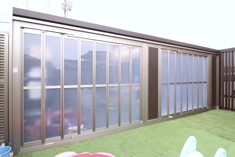 安来市 外構リフォーム バイクや趣味用品を収納したガレージ